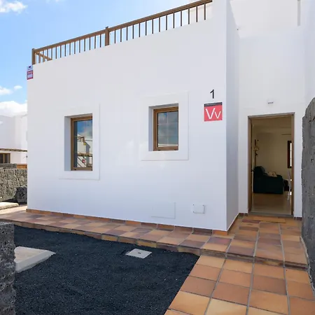 Nyaraló Ca Esmeralda, Volcan Y Lava *