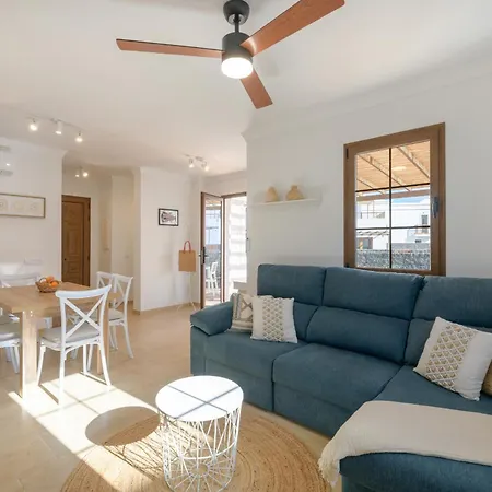 Nyaraló Ca Esmeralda, Volcan Y Lava